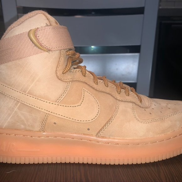 Nike Air Force 1 High 'Flax" - Picture 6 of 11